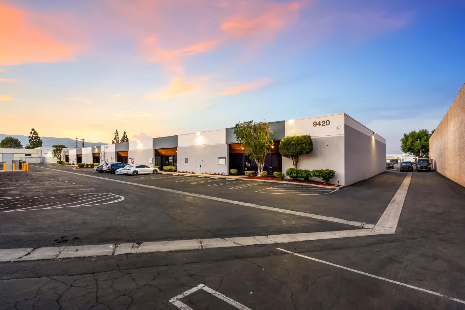 2,982 SF Industrial Space in Chatsworth, CA Photo